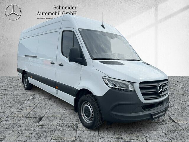 Gebraucht Mercedes Sprinter 170 PS (125 kW) 2023 Weiß Van