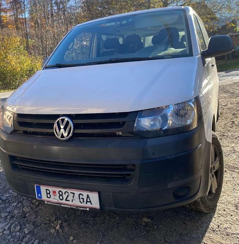 Gebraucht VW T5 Startline 140 PS (102 kW) 2013 Weiß Van