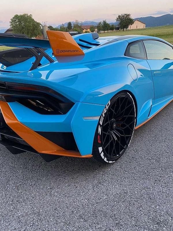 Gebraucht Lamborghini Huracán 639 PS (469 kW) 2022 Blau Coupé