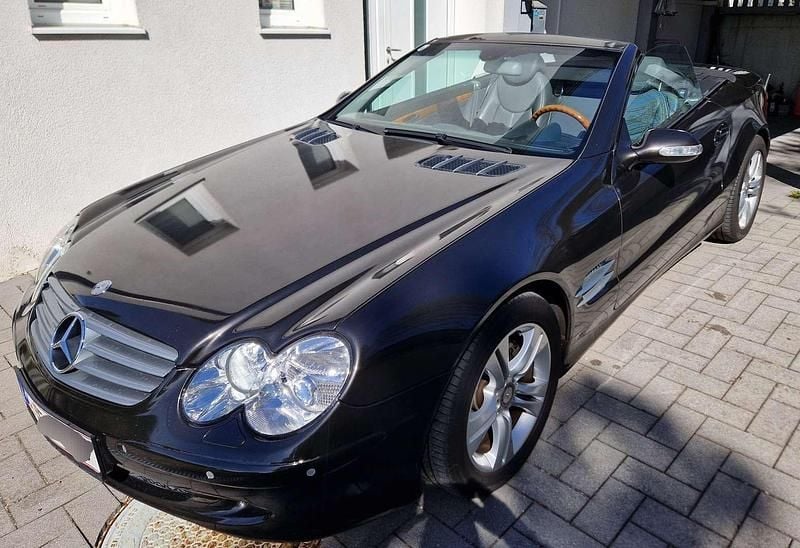 Schwarz Gebraucht 2001 Mercedes SL500 AMG Cabrio | € 24.900 - Bild 1/4