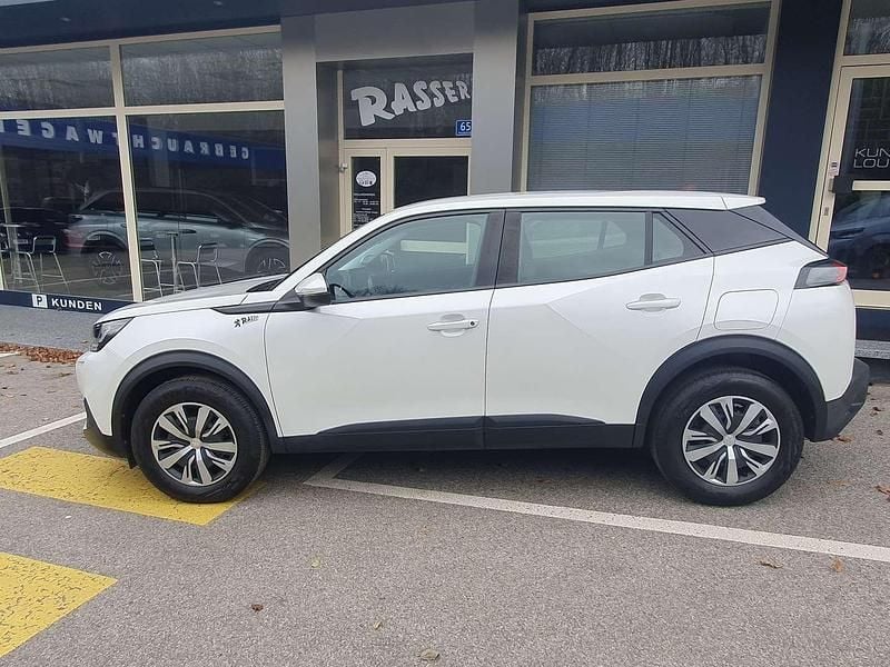 Gebraucht Peugeot 2008 Active 101 PS (74 kW) 2020 Weiß SUV