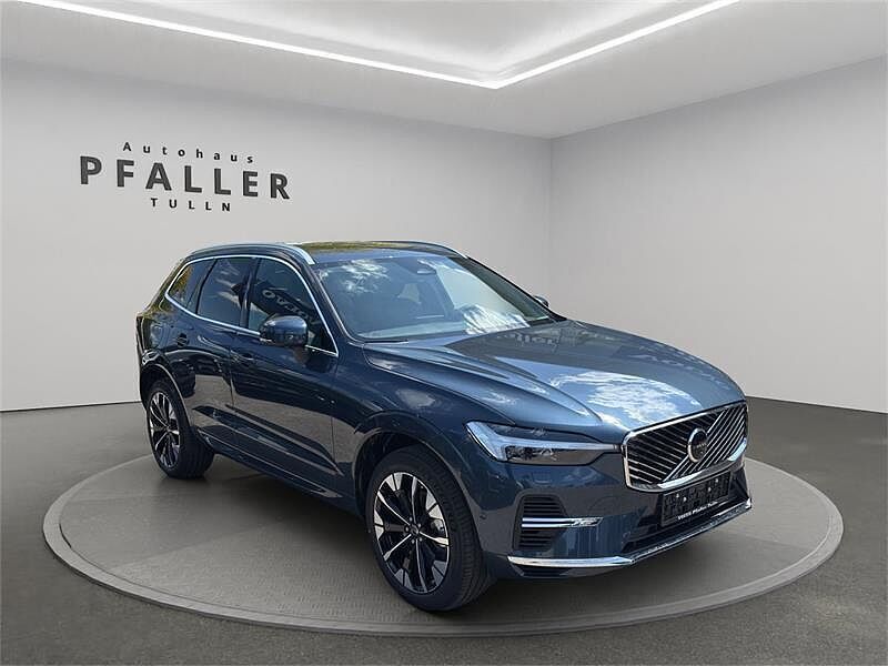 Gebraucht Volvo XC60 252 PS (185 kW) 2025 Blau SUV