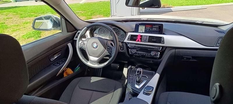 Gebraucht BMW 320 Gran Turismo 190 PS (139 kW) 2018 Weiß Limousine