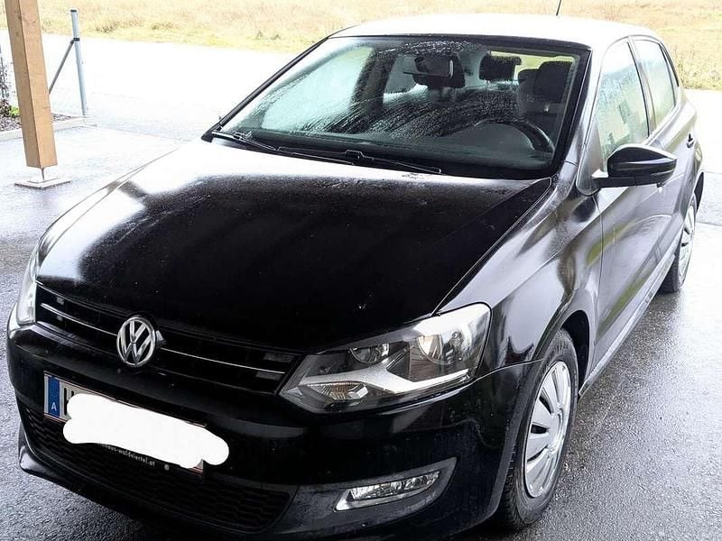Schwarz Gebraucht 2012 VW Polo Limousine | € 7.000 (Guter Preis) - Bild 1/3