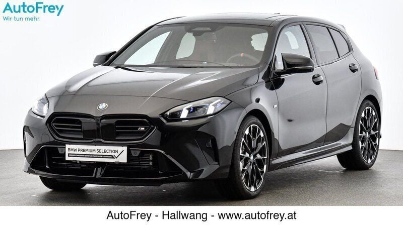 Gebraucht BMW M135 Efficient Dynamics 300 PS (220 kW) 2024 Saphirschwarz Kleinwagen