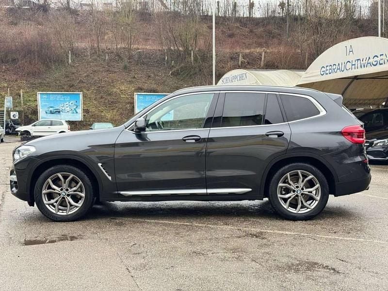 Gebraucht BMW X3 Sport Line 190 PS (139 kW) 2018 Grau SUV