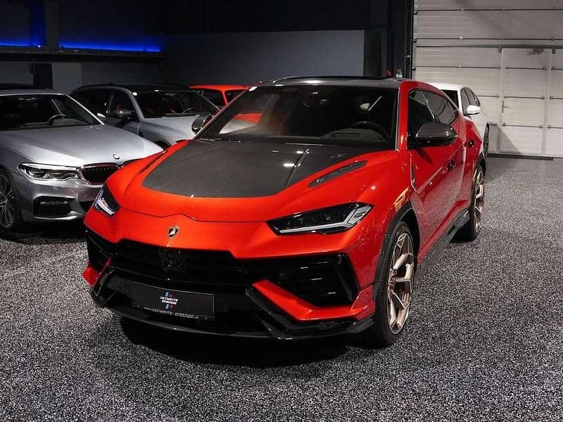Gebraucht Lamborghini Urus 666 PS (489 kW) 2025 Rot SUV