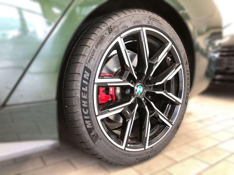 Gebraucht BMW 420 M Sport 190 PS (139 kW) 2023 Grün Coupé