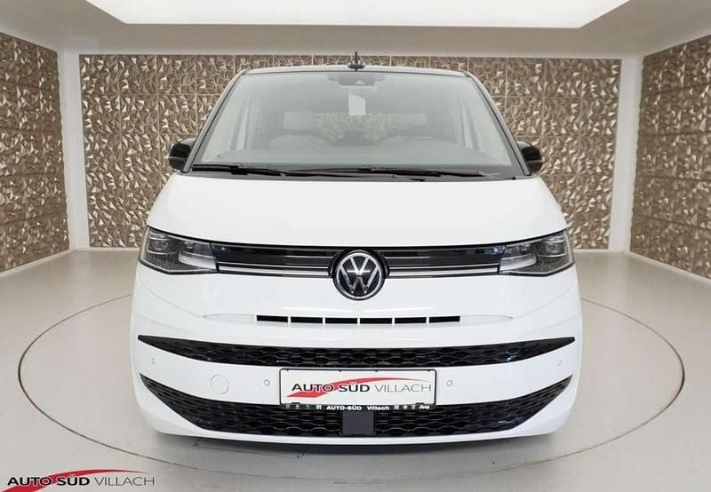 Gebraucht VW Multivan Edition 150 PS (110 kW) 2023 Weiß Van