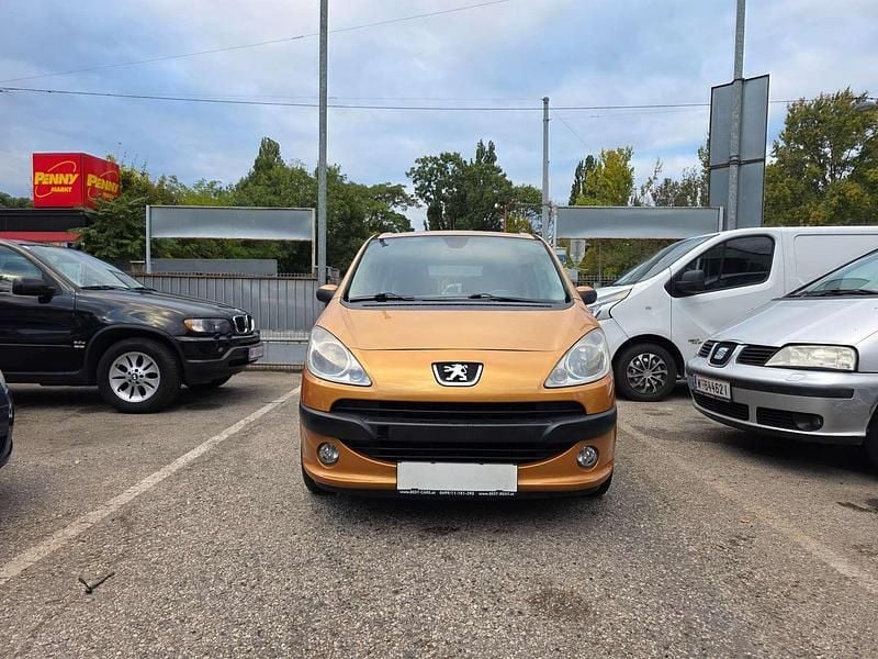 Gebraucht Peugeot 1007 68 PS (50 kW) 2006 Orange Van / Kleinbus