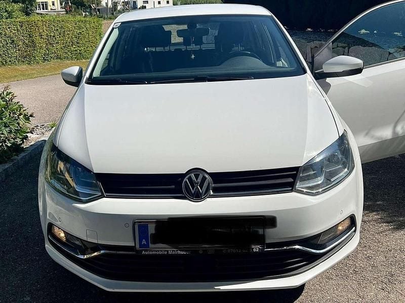 Weiß Gebraucht 2014 VW Polo Highline Limousine | € 6.900 (Fairer Preis) - Bild 1/4