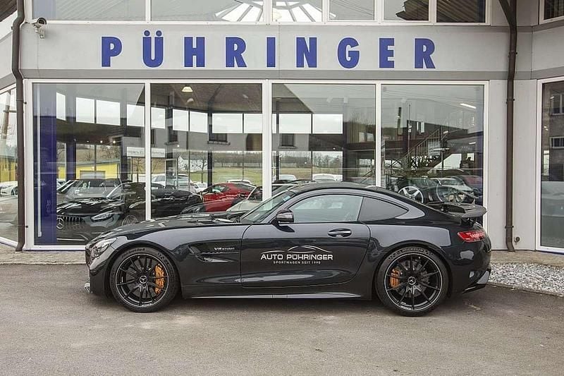 Schwarz Gebraucht 2017 Mercedes AMG GT R AMG Coupé | € 199.900 - Bild 1/4
