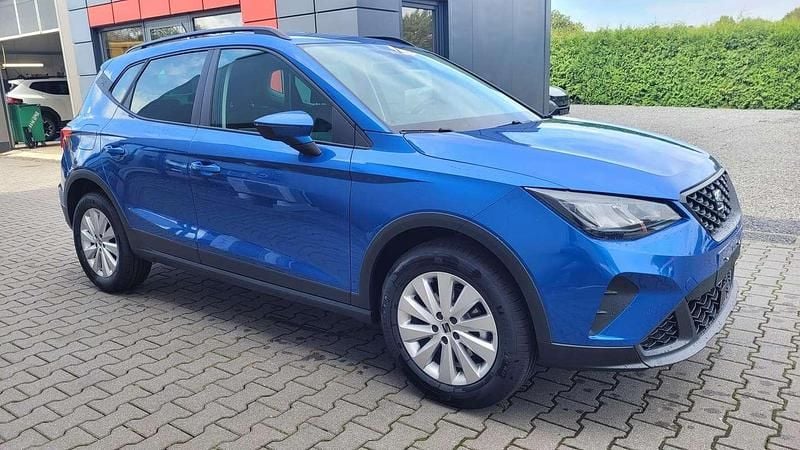 Neu Seat Arona Style 95 PS (69 kW) 2025 Blau SUV