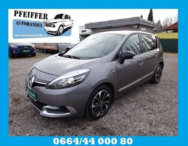 Grau Gebraucht 2016 Renault Scénic III Bose Edition Van / Kleinbus | € 9.850 (Fairer Preis) - Bild 1/4