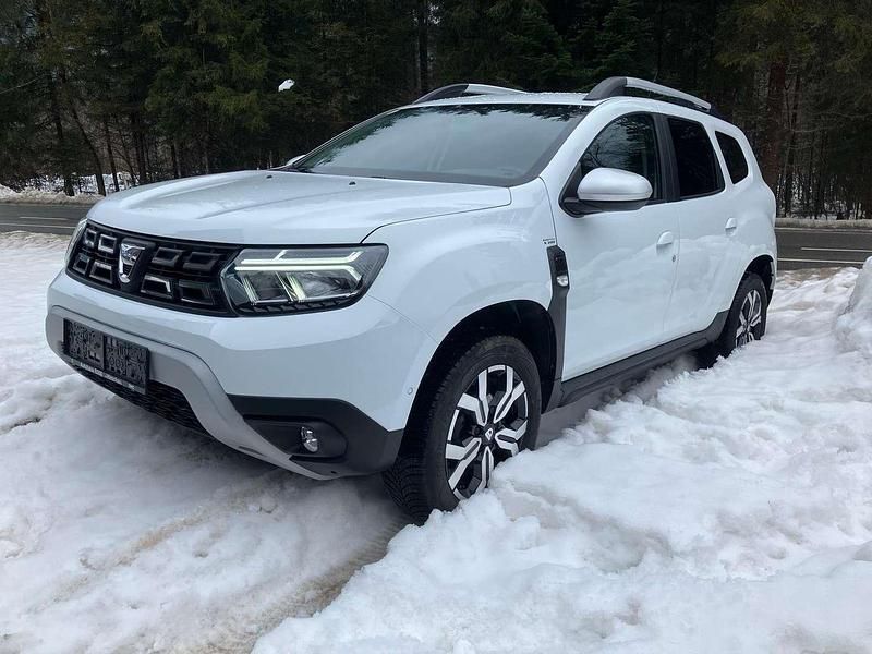 Gebraucht Dacia Duster Prestige 116 PS (85 kW) 2022 Weiß SUV