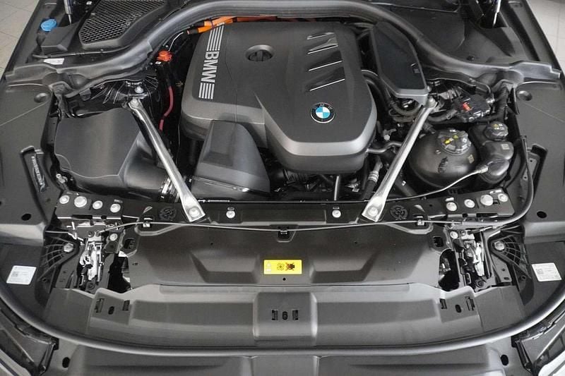 Gebraucht BMW 530e Efficient Dynamics 190 PS (139 kW) 2025 Grau Kombi