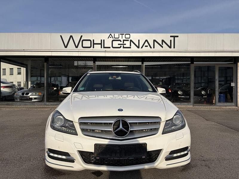 Gebraucht Mercedes C220 170 PS (125 kW) 2013 Weiß Kombi