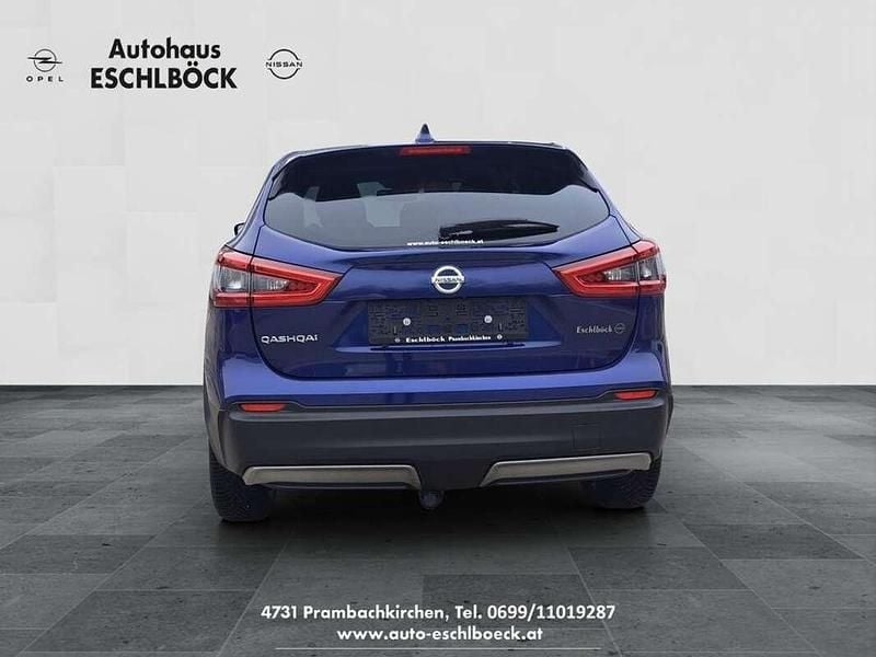 Gebraucht Nissan Qashqai N-Connecta 131 PS (96 kW) 2018 Blau SUV