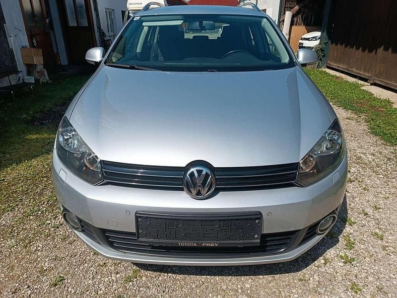 Silber Gebraucht 2012 VW Golf VII Kombi | € 7.500 (Guter Preis) - Bild 1/4
