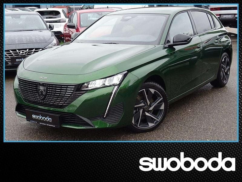 Gebraucht Peugeot 308 Allure 131 PS (96 kW) 2024 Grün Limousine