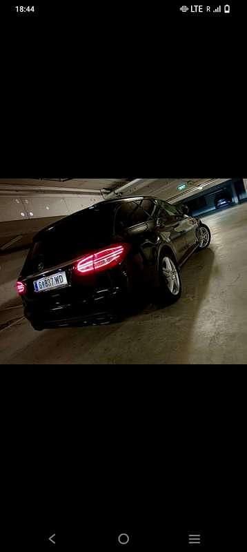 Gebraucht Mercedes C300 Edition 204 PS (150 kW) 2015 Kombi