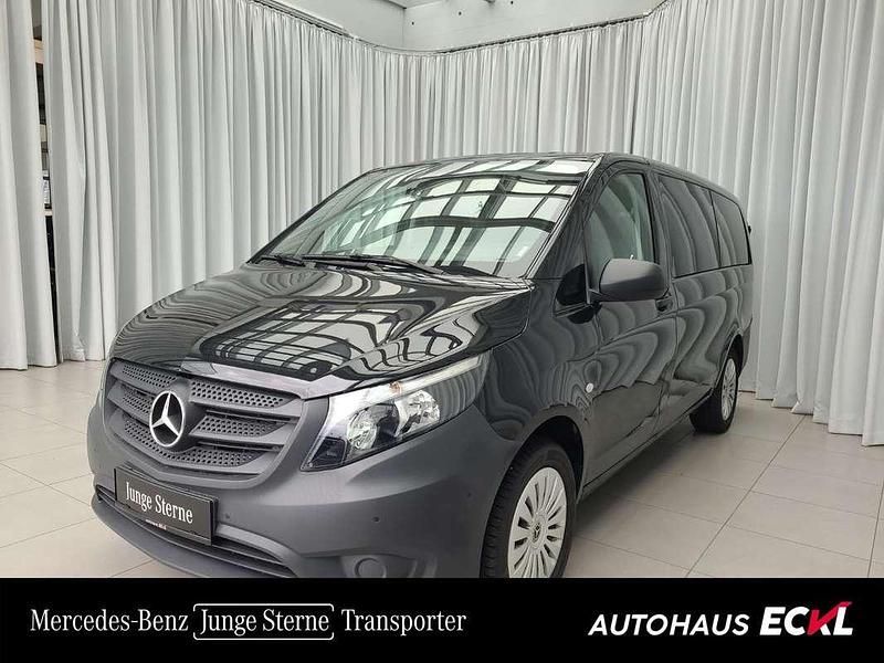 Schwarz Gebraucht 2023 Mercedes Vito Van | € 47.990 (Etwas zu teuer) - Bild 1/4
