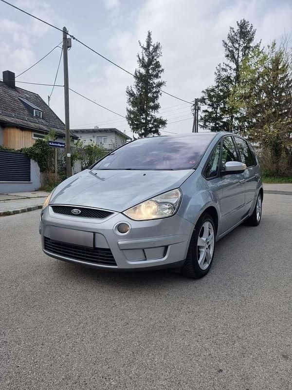 Silber Gebraucht 2006 Ford S-MAX Trend Van / Kleinbus | € 3.400 (Guter Preis) - Bild 1/4