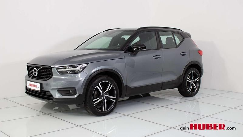Gebraucht Volvo XC40 Momentum 190 PS (139 kW) 2019 Grau SUV
