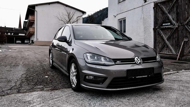 Gebraucht 2016 VW Golf VII Highline Limousine | € 14.450 (Fairer Preis) - Bild 1/4