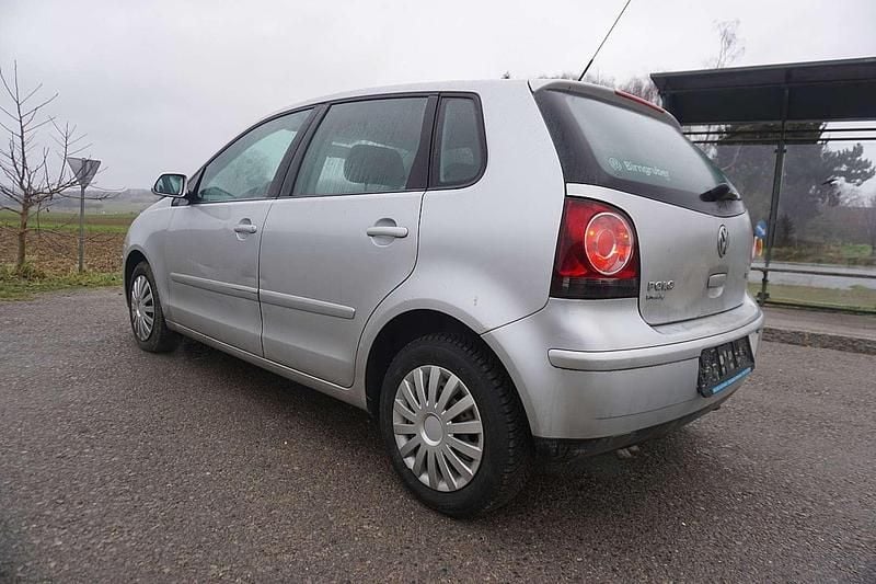 Gebraucht VW Polo Family 69 PS (50 kW) 2007 Grau Limousine
