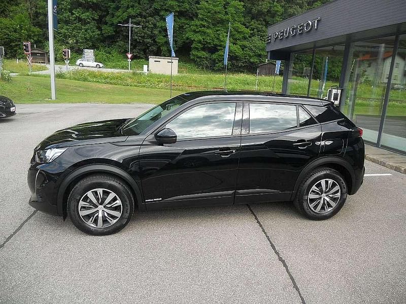 Gebraucht Peugeot 2008 Active 110 PS (80 kW) 2021 Schwarz SUV