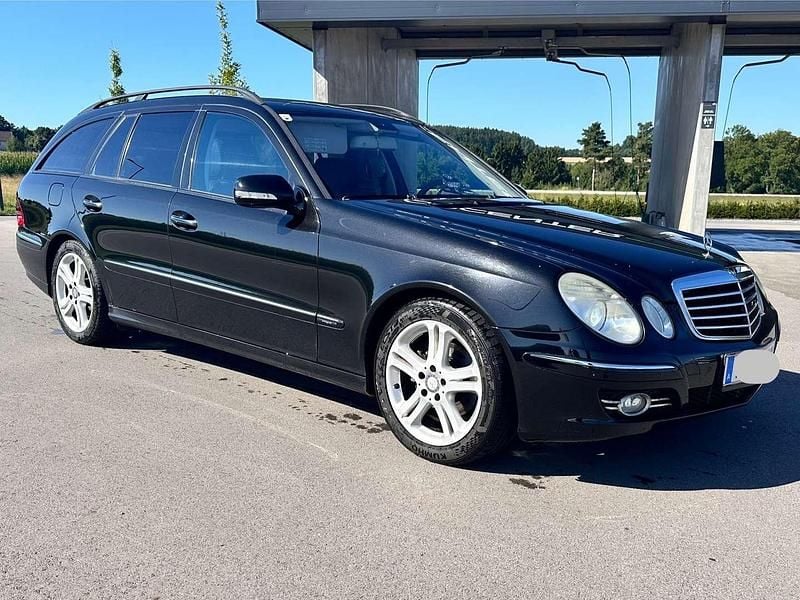 Gebraucht Mercedes E220 Avantgarde 170 PS (125 kW) 2008 Kombi