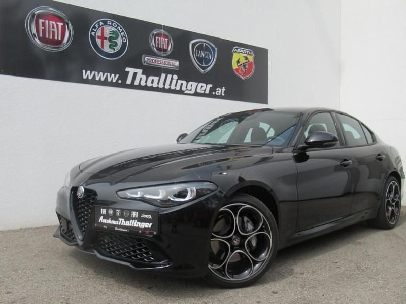 Gebraucht Alfa Romeo Giulia Sprint 211 PS (155 kW) 2024 Schwarz Limousine