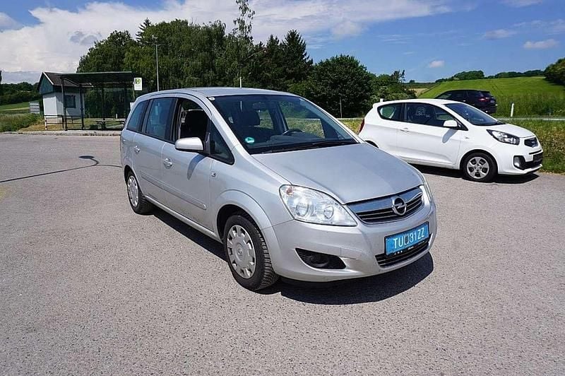 Gebraucht Opel Zafira Edition 140 PS (102 kW) 2009 Grau Van / Kleinbus