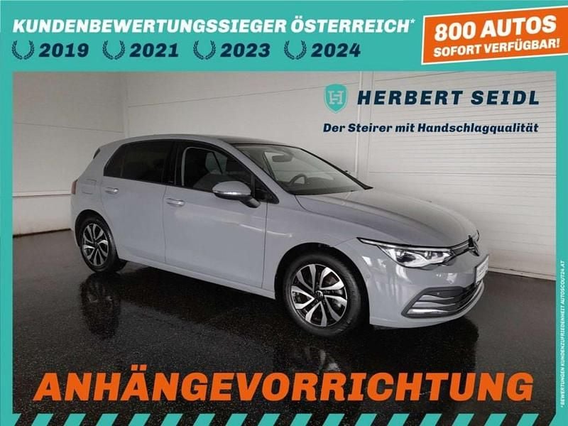 Gebraucht VW Golf VIII Active 150 PS (110 kW) 2022 Grau Limousine