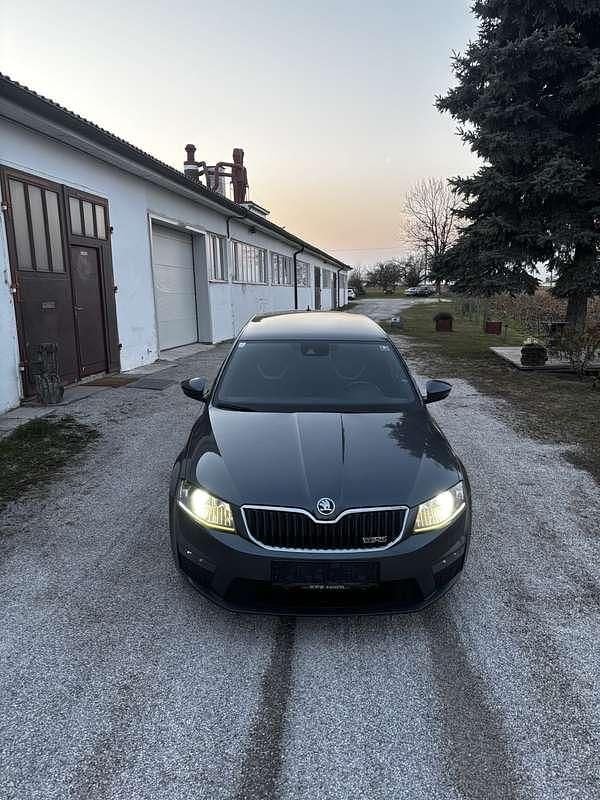 Gebraucht Skoda Octavia RS 184 PS (135 kW) 2015 Kleinwagen