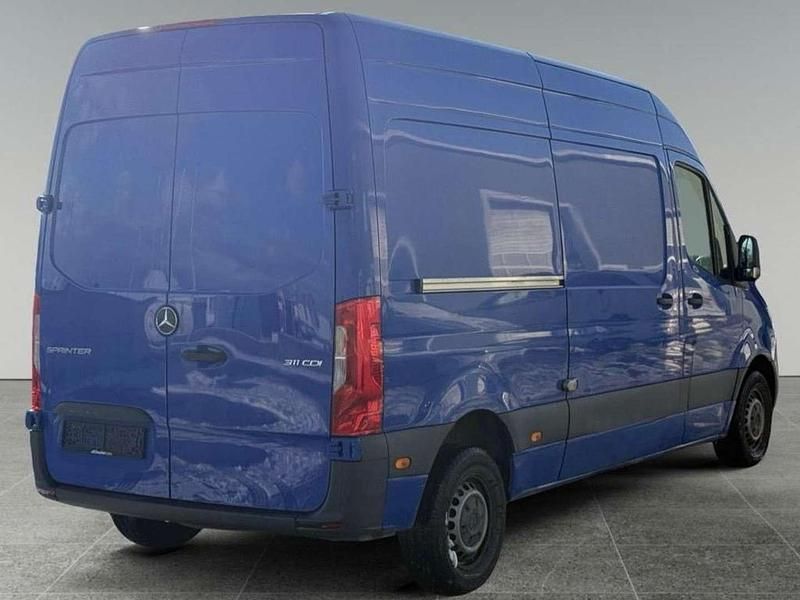 Gebraucht Mercedes Sprinter 114 PS (83 kW) 2020 Blau Van