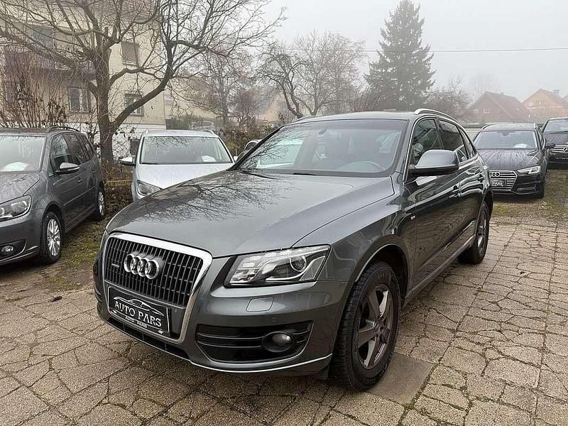 Grau Gebraucht 2011 Audi Q5 S-Line SUV | € 14.990 (Fairer Preis) - Bild 1/4