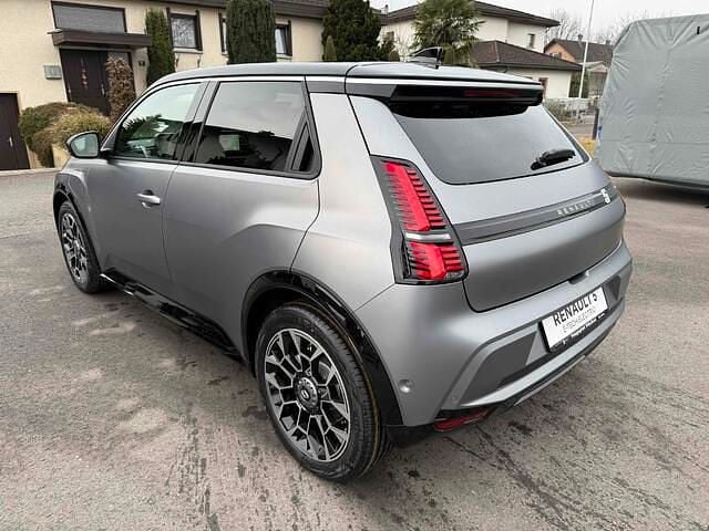 Neu Renault R5 110 kW (150 PS) 2026 Grau sonderlackierung Kleinwagen