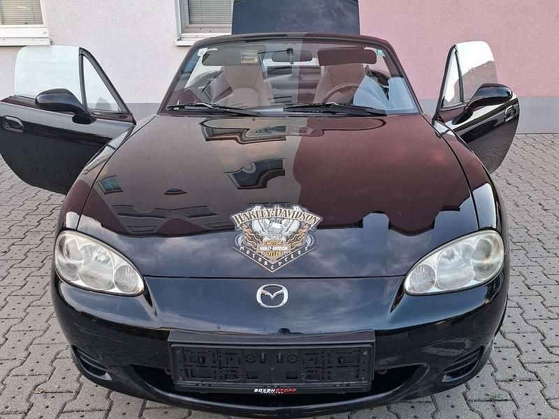 Schwarz Gebraucht 2002 Mazda MX5 Cabrio | € 4.000 - Bild 1/4