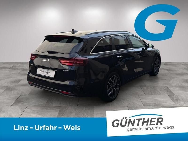 Gebraucht Kia Ceed Sportswagon Gold 136 PS (100 kW) 2023 Schwarz Kombi