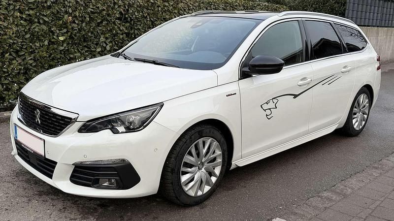Gebraucht Peugeot 308 SW GT-line 131 PS (96 kW) 2017 Weiß Kombi