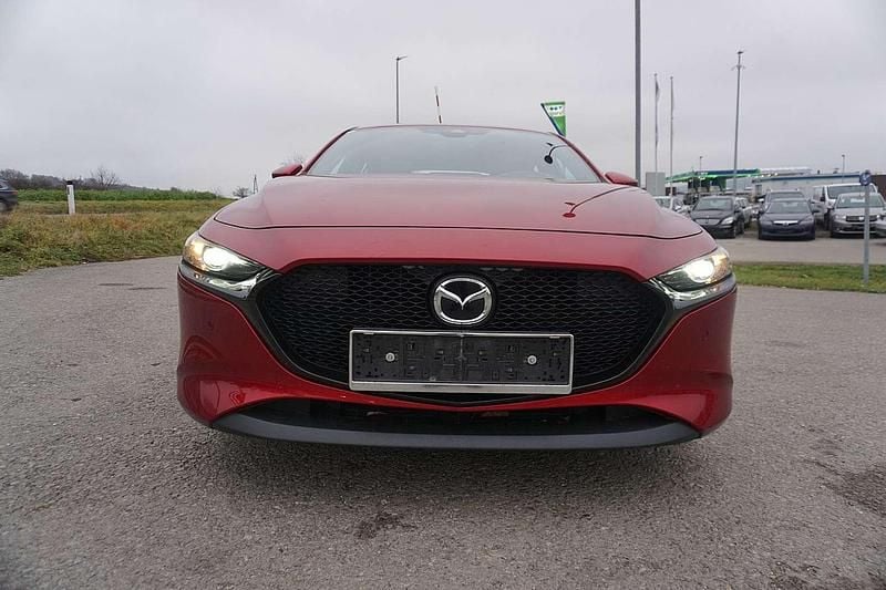 Rot Gebraucht 2019 Mazda 3 Comfort Limousine | € 14.900 (Guter Preis) - Bild 1/4