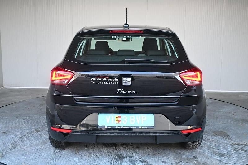 Neu Seat Ibiza Reference 95 PS (69 kW) 2025 Schwarz  metallic Kleinwagen