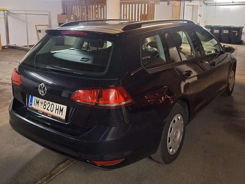 Gebraucht VW Golf VII Trendline 90 PS (66 kW) 2014 Schwarz Limousine