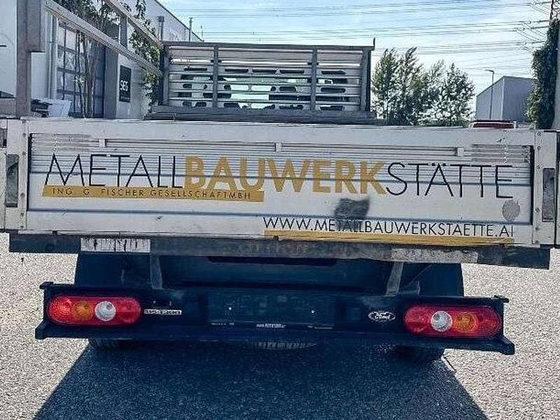 Gebraucht Ford Transit 114 PS (83 kW) 2010 Weiß Van