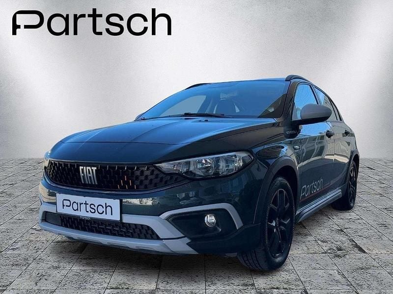Gebraucht Fiat Tipo Cross 101 PS (74 kW) 2022 Grün Limousine