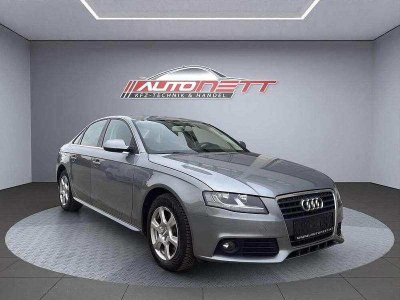 Gebraucht Audi A4 Basis 120 PS (88 kW) 2009 Grau Limousine