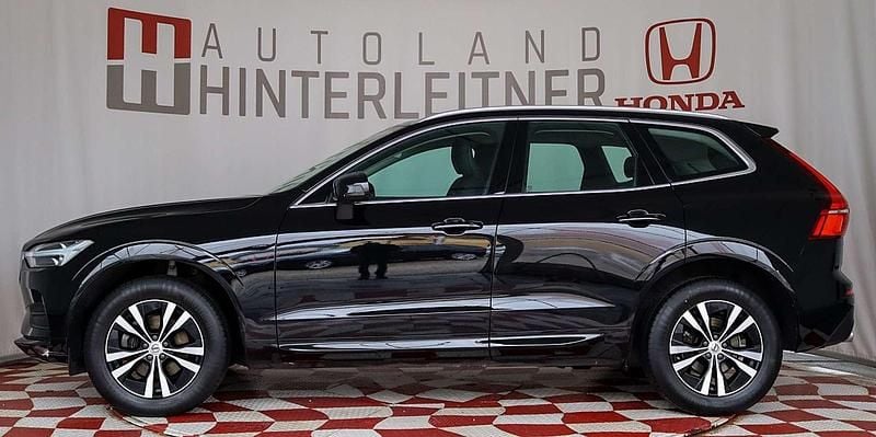 Gebraucht Volvo XC60 150 PS (110 kW) 2021 Schwarz SUV