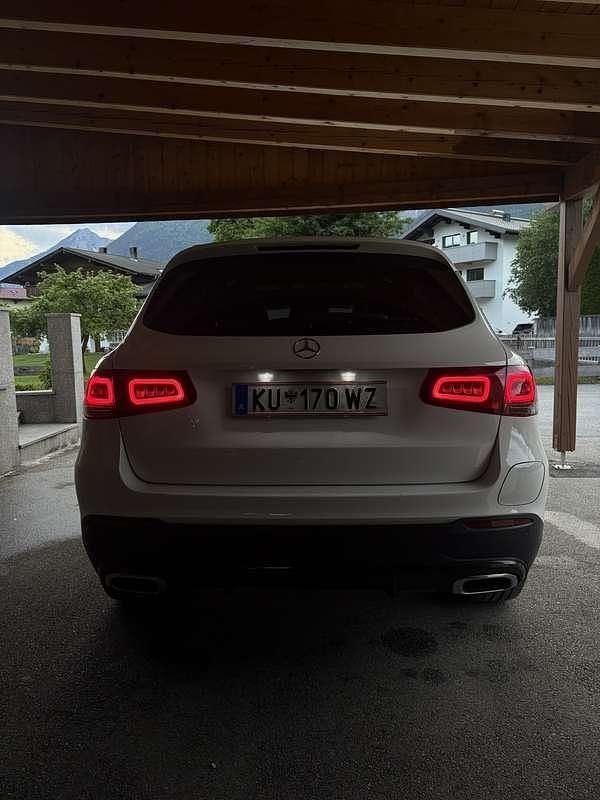 Gebraucht Mercedes GLC300e AMG line 194 PS (142 kW) 2020 SUV